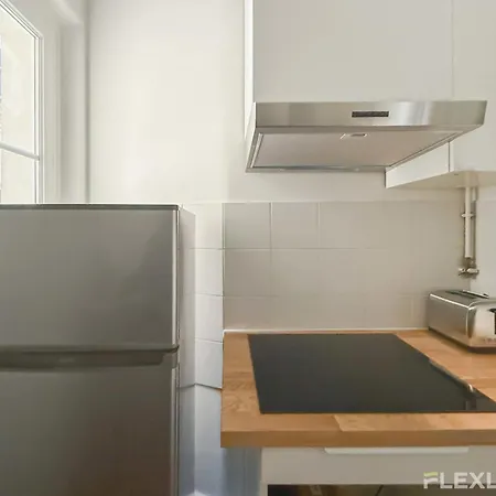 Spacious 3-bedroom In 14 - Alesia