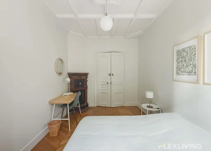 Spacious 3-bedroom In 14 - Alesia * Parijs