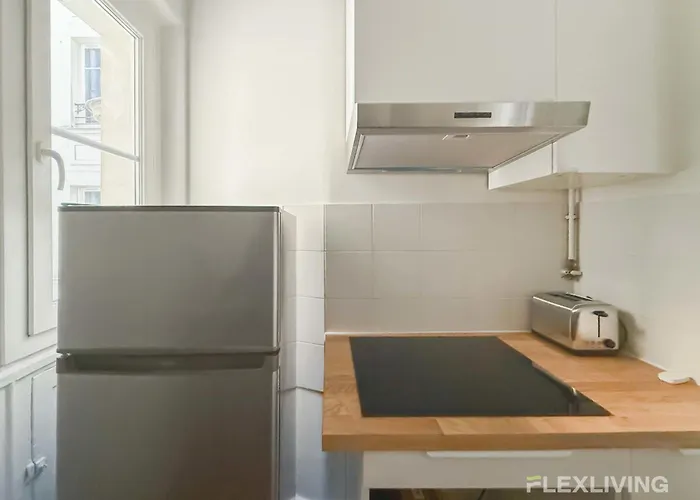 Spacious 3-bedroom In 14 - Alesia